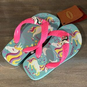 Havaianas Toddler 9C Unicorn Flip Flops